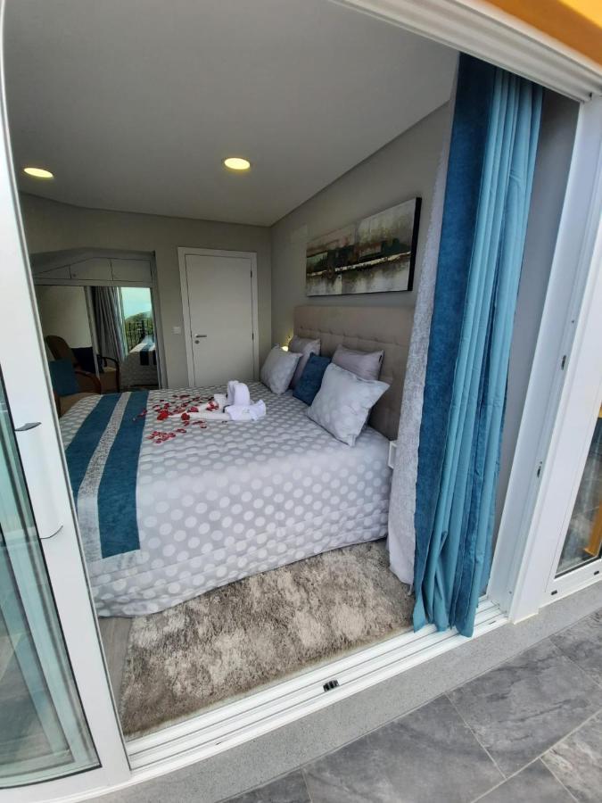 Zeza'S Sky Apartment Calheta  Luaran gambar