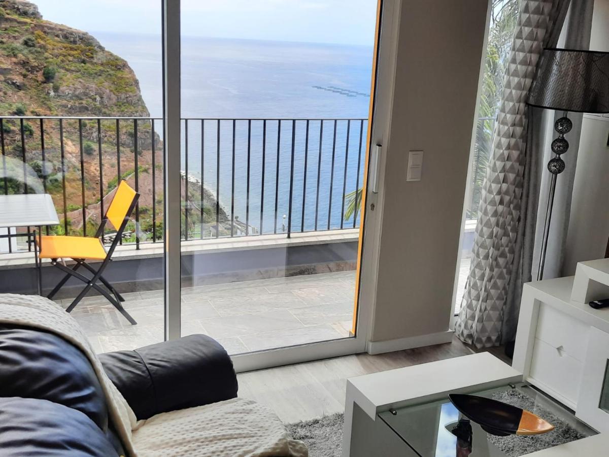 Zeza'S Sky Apartment Calheta  Luaran gambar