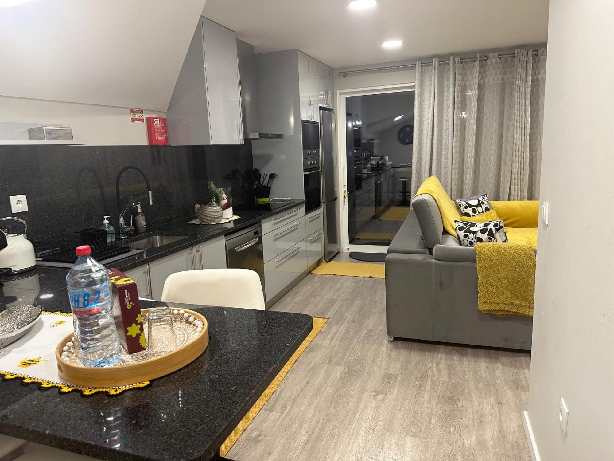 Zeza'S Sky Apartment Calheta  Luaran gambar